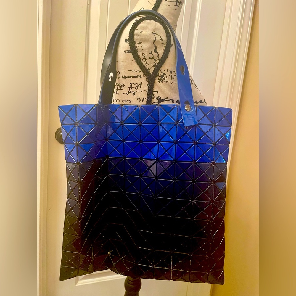 BaoBao Issey Miyake